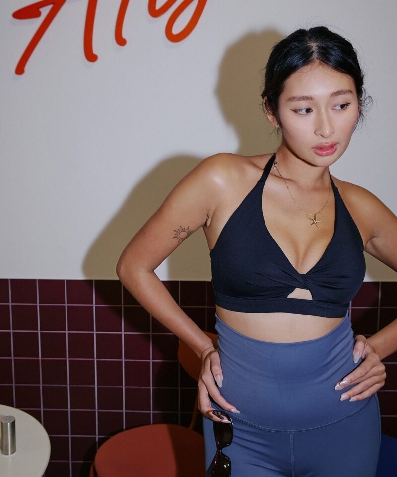 健身女神｜胸前挖洞集中高強度兩穿運動內衣-黑：圖片 7